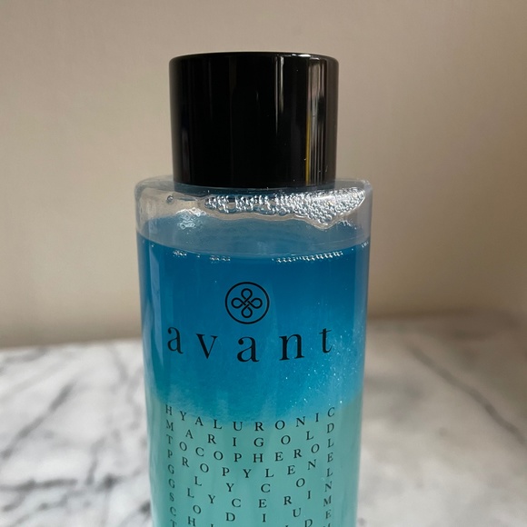 Avant Hyaluronic Acid Rejuvenating Micellar Water - Picture 4 of 5
